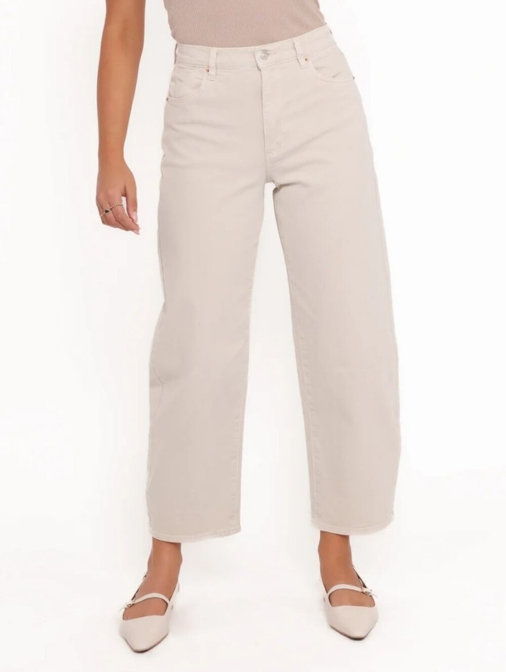 ROLLA'S Cream Gigi Barrel Curved Leg Jeans Size 28